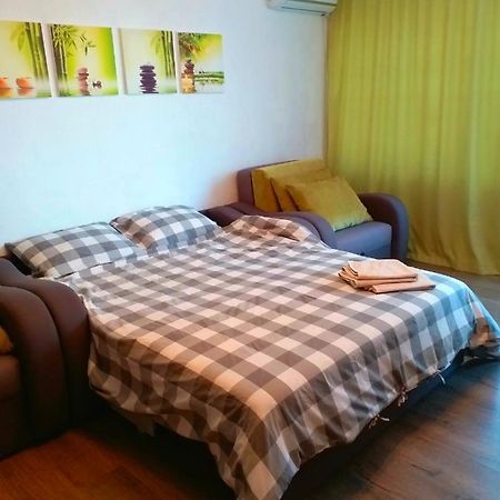 Kozzy Apartment In Kiev City Center Lu7 Εξωτερικό φωτογραφία